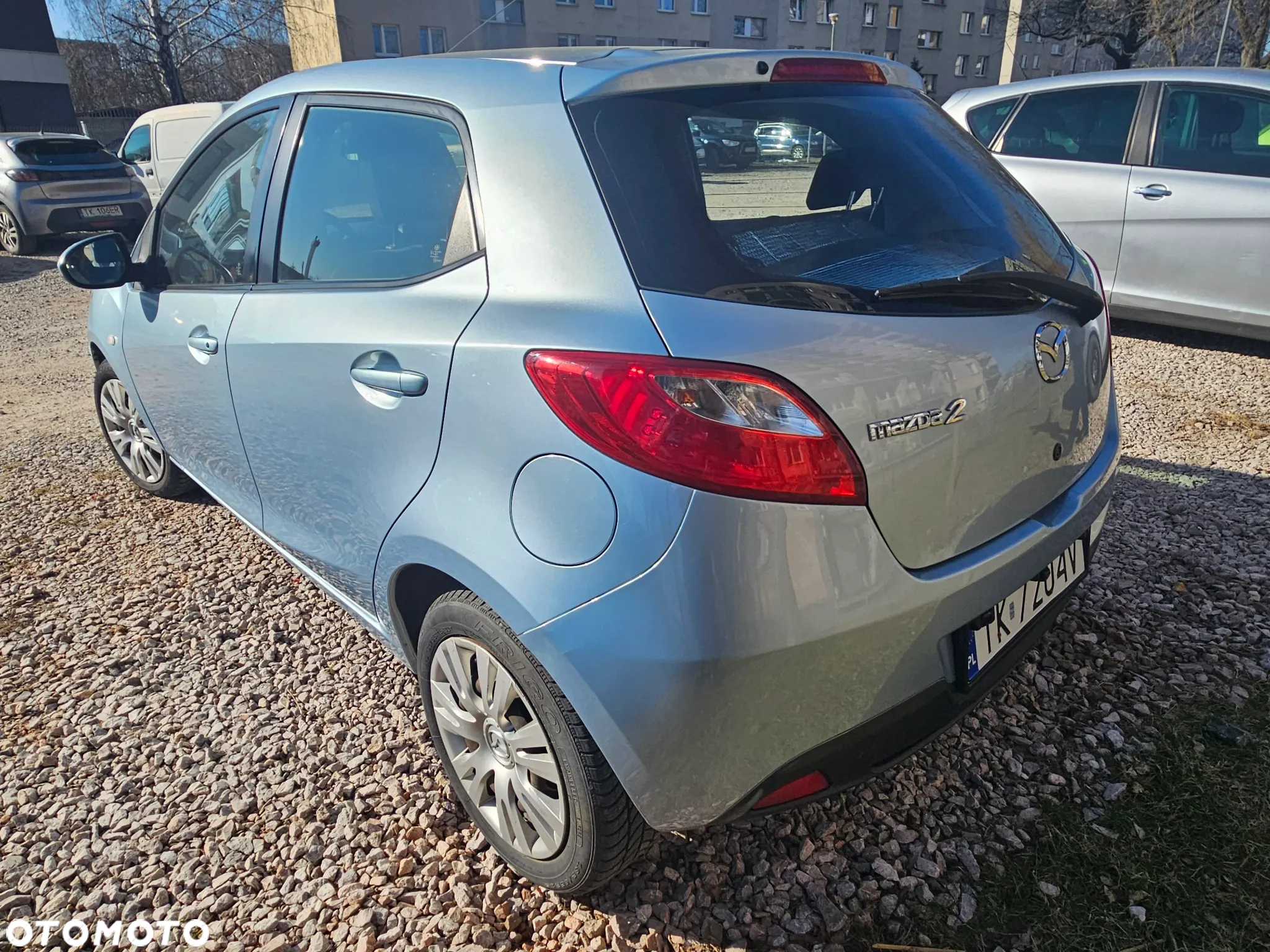 Mazda 2 - 7