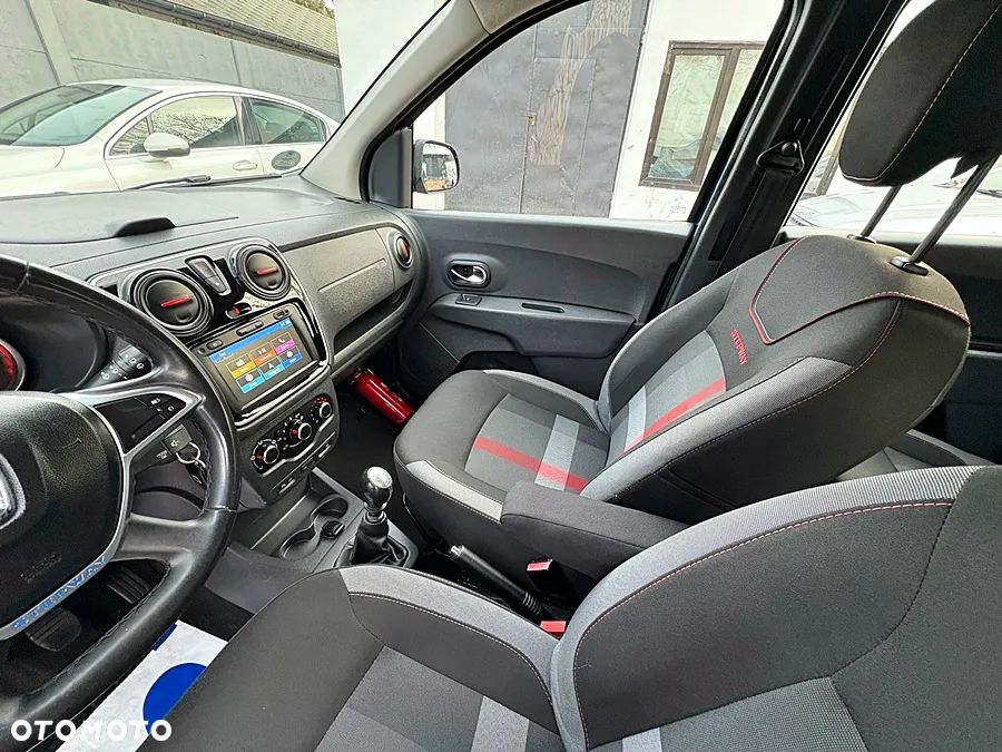 Dacia Lodgy 1.3 TCe Stepway S&S - 13