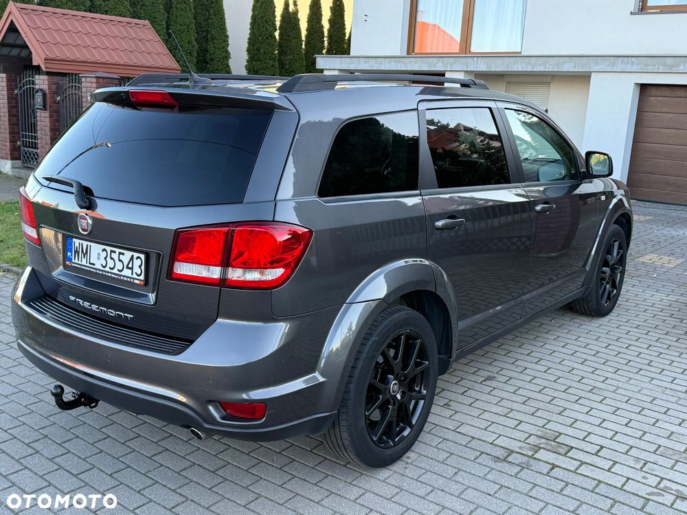 Fiat Freemont 2.0 Multijet 16V DPF Automatik Allrad Black Code - 12