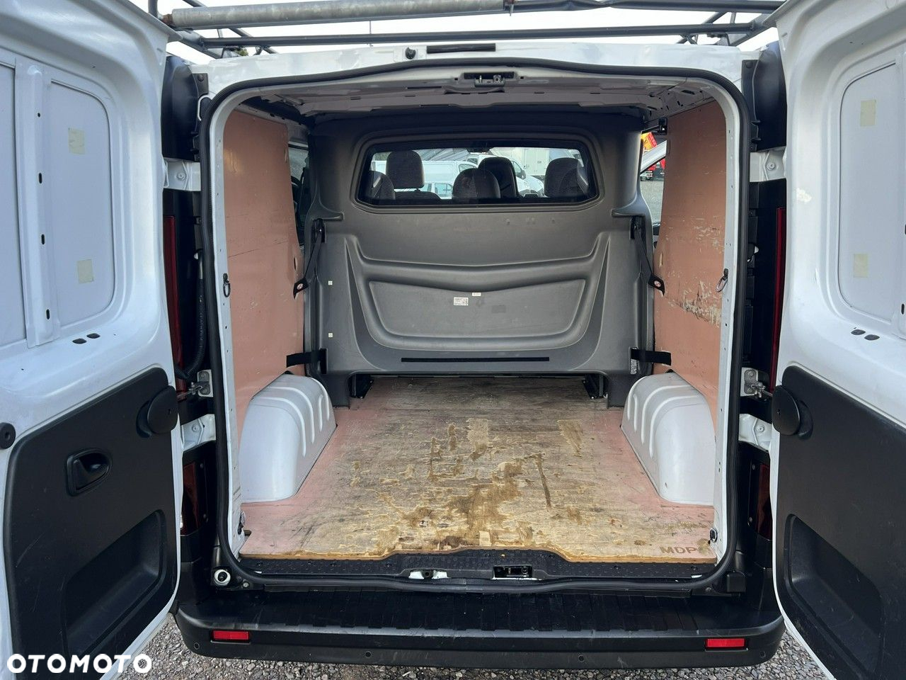 Renault Trafic - 28