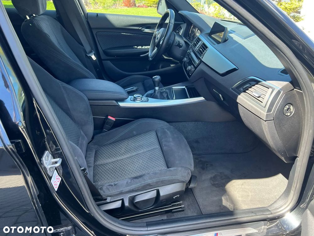 BMW Seria 1 116d Edition M Sport Shadow - 8