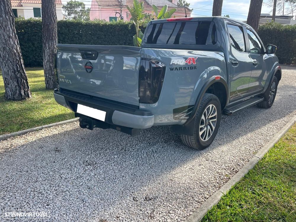 Nissan Navara 2.3 dCi CD 4WD Tekna - 11