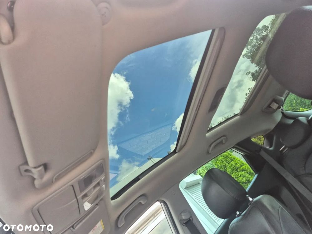 Hyundai ix35 2.0 CRDi 4WD Automatik Premium - 29