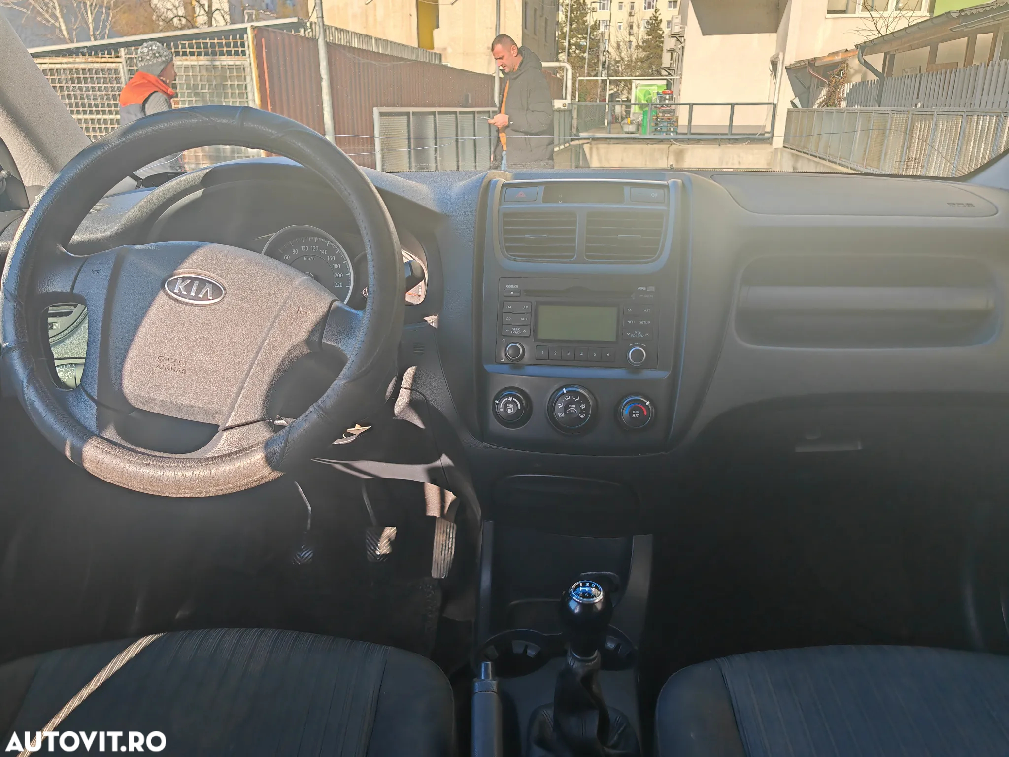 Kia Sportage 2.0i 4x2 Classic - 8