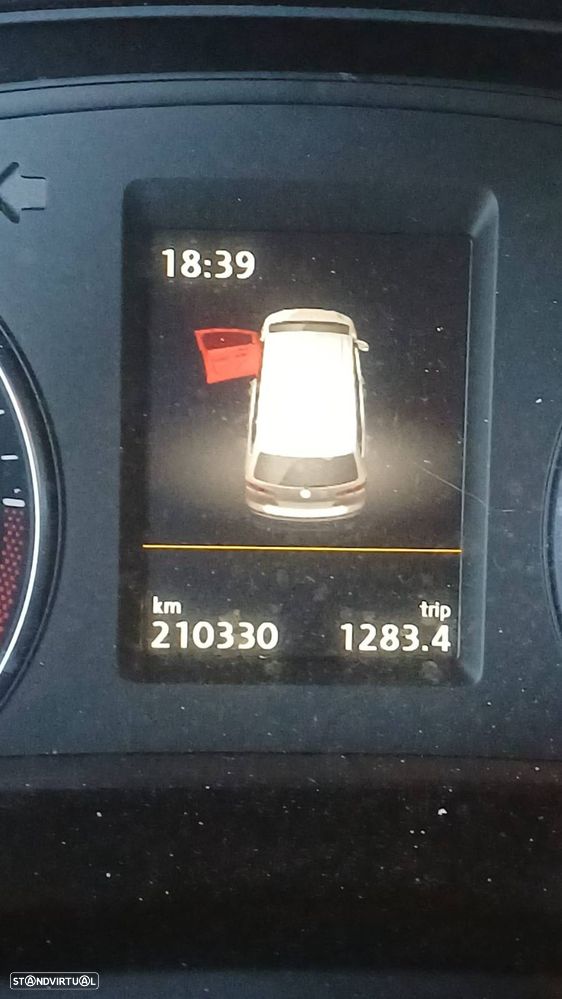 VW Sharan 2.0 TDI Blue Confortline - 9