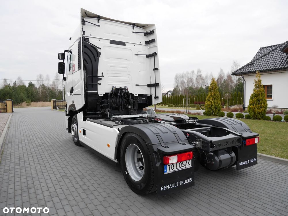 Renault T520 HIGH CAB - 11