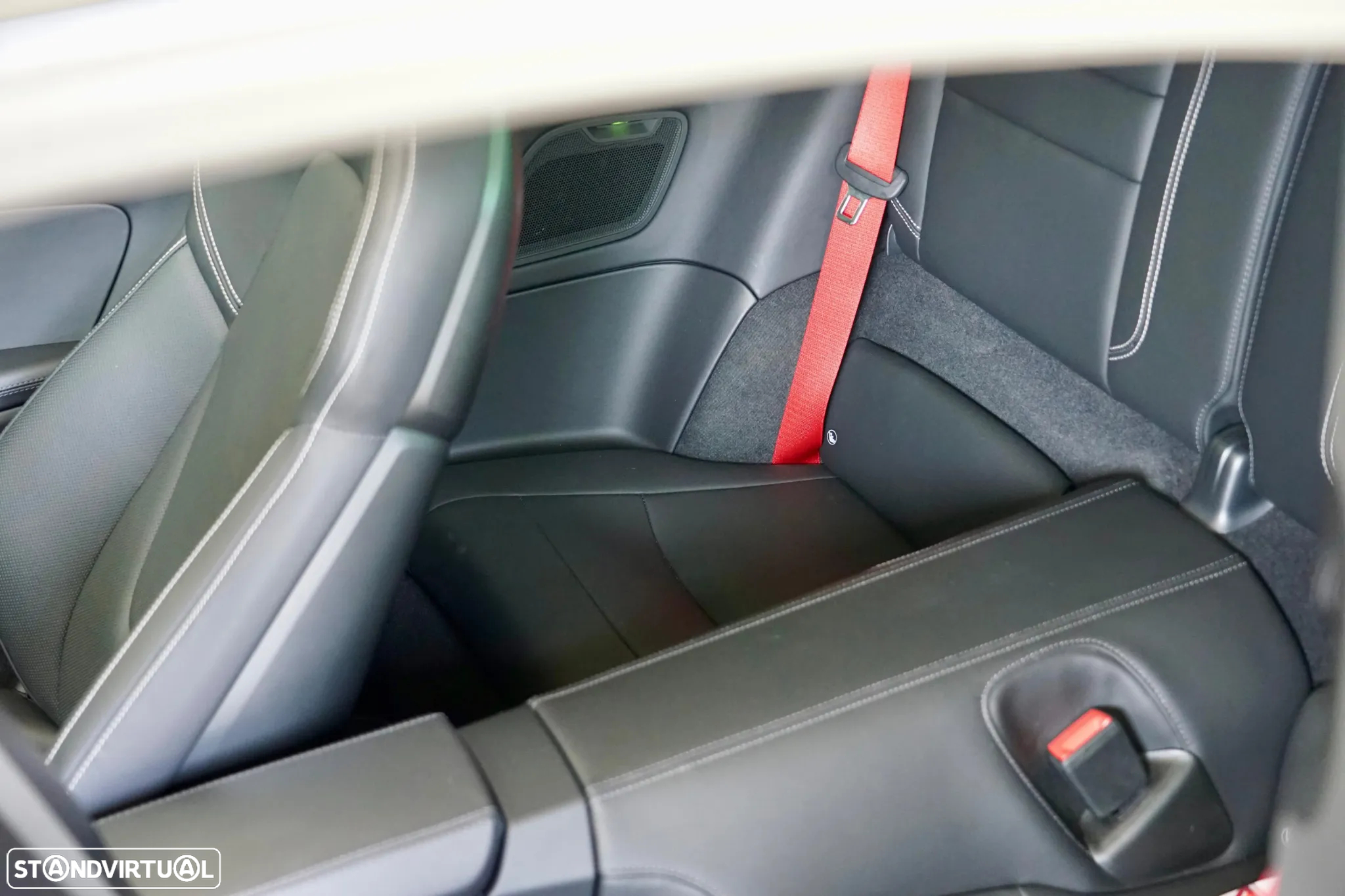 Porsche 911 (992) Carrera S - 17
