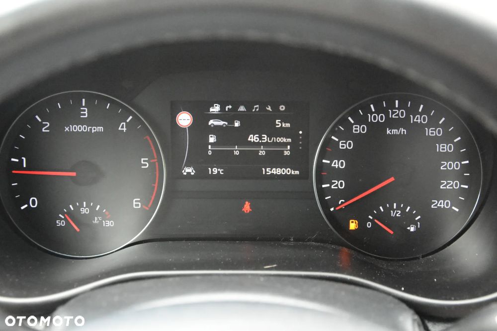 Kia Sportage 2.0 CRDI XL - 33