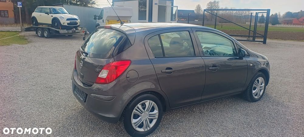 Opel Corsa 1.2 16V Silverline - 12