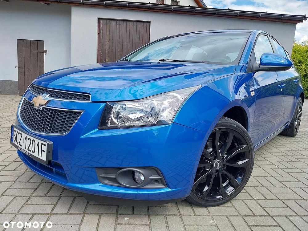 Chevrolet Cruze 1.8 LTZ - 25