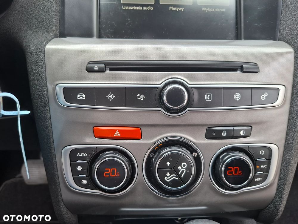 Citroën C4 BlueHDi 120 Stop&Start EAT6 Shine - 32