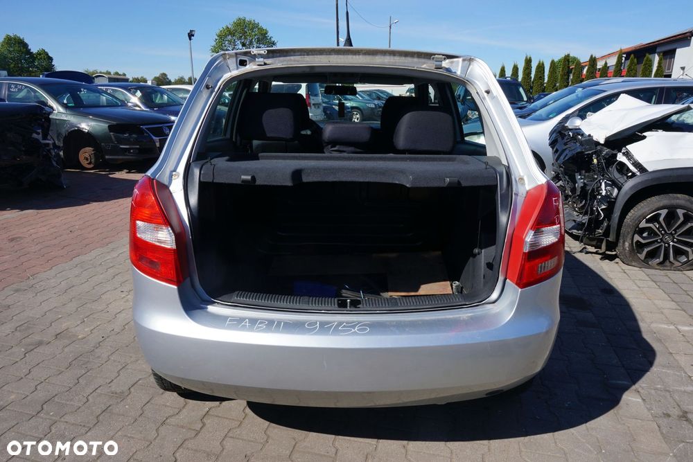 SKODA FABIA II 545 5D HB 2008 9156 1.2 6V BBM 60KM JHN SREBRNY na części - 4