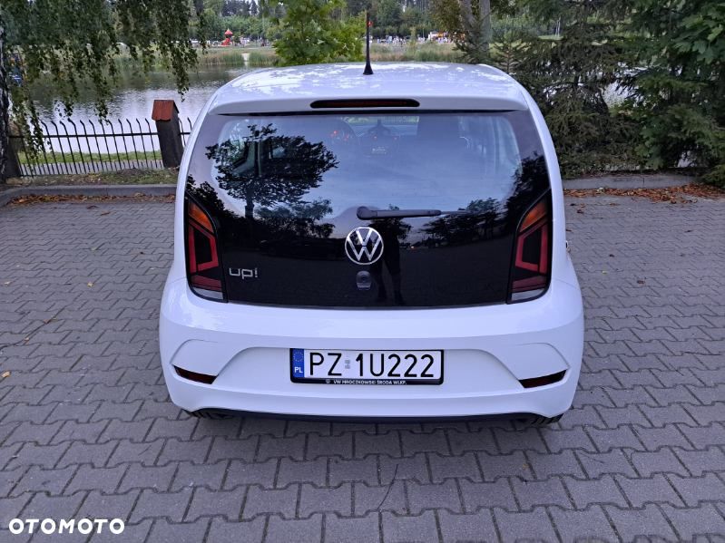 Volkswagen up! 1.0 move - 15