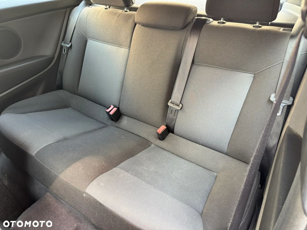 Opel Astra - 11