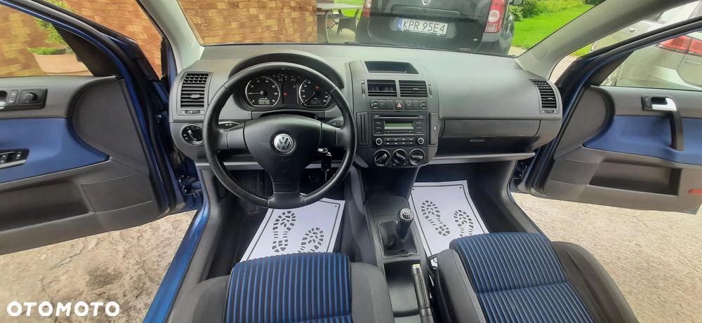 Volkswagen Polo - 32