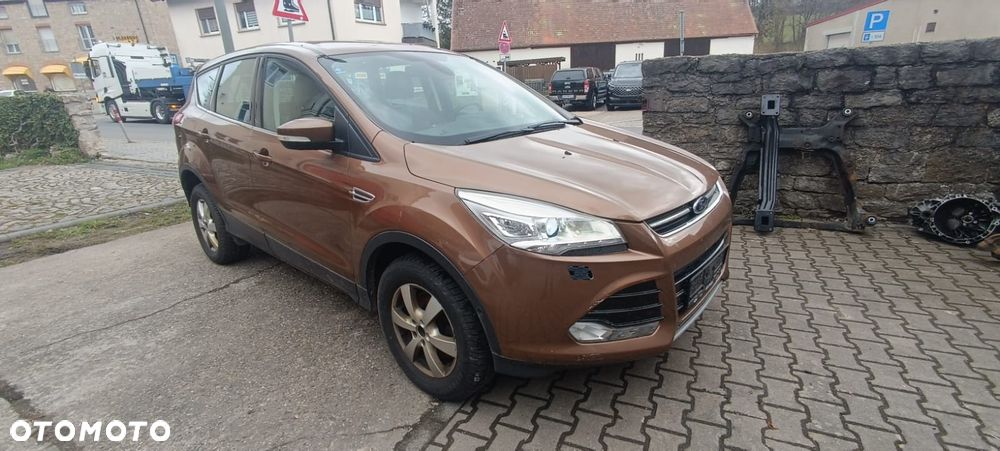 Ford Kuga 2.0 TDCi 4x4 Titanium - 6