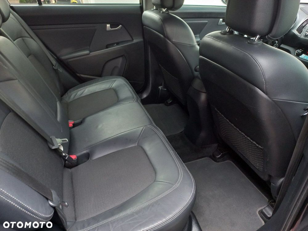 Kia Sportage - 12