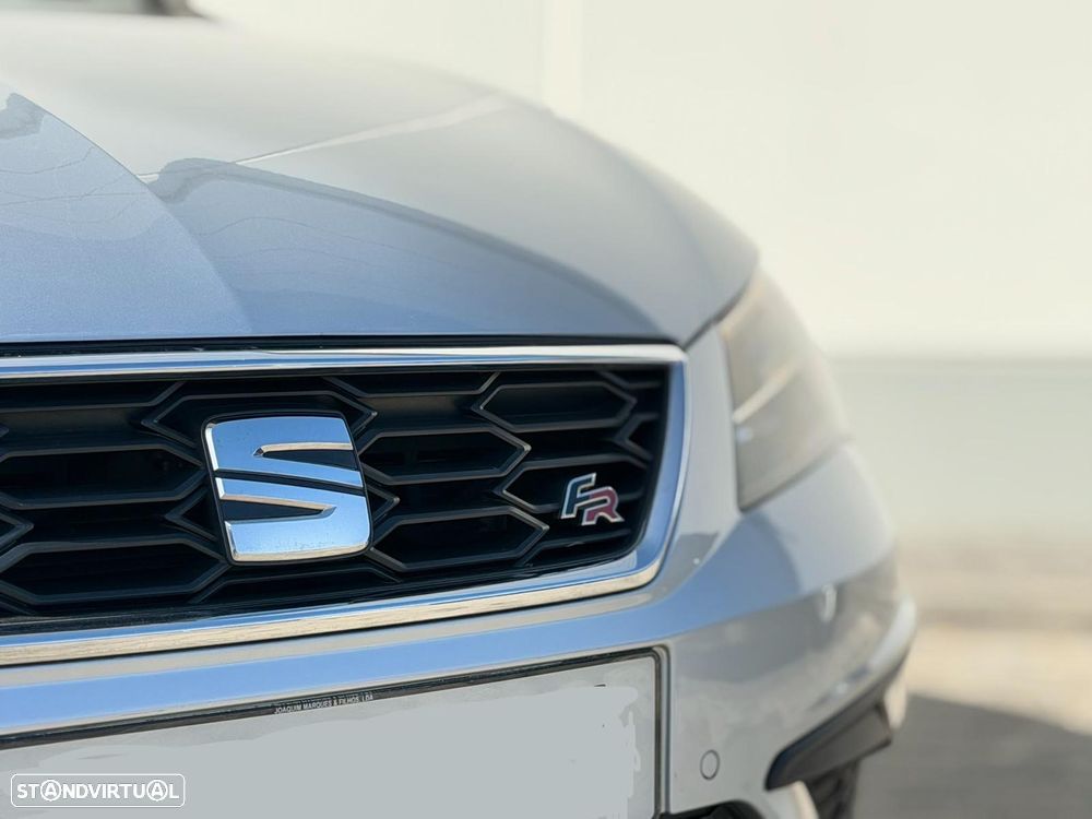 SEAT Leon 2.0 TDI DPF S&S DSG FR - 6