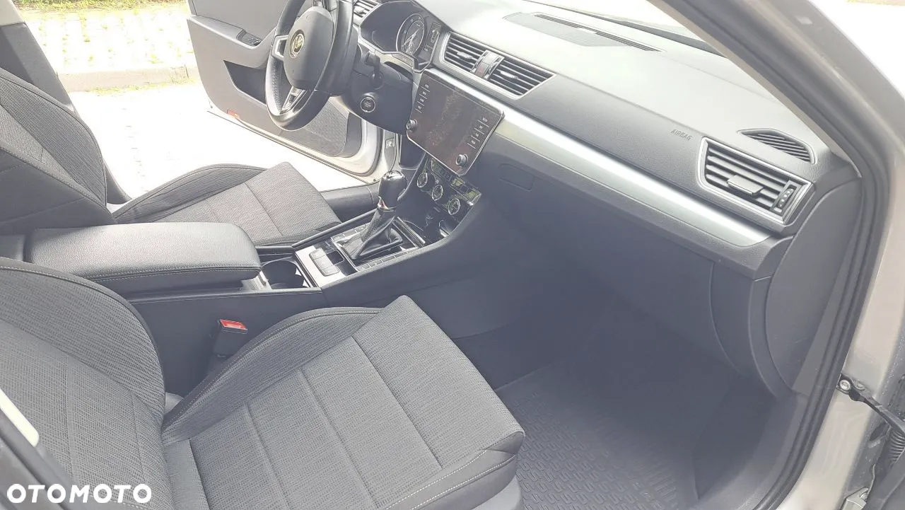 Skoda Superb 2.0 TDI 4x4 Ambition DSG - 15