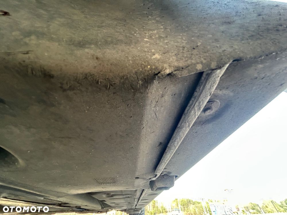 BMW Seria 3 320d - 12