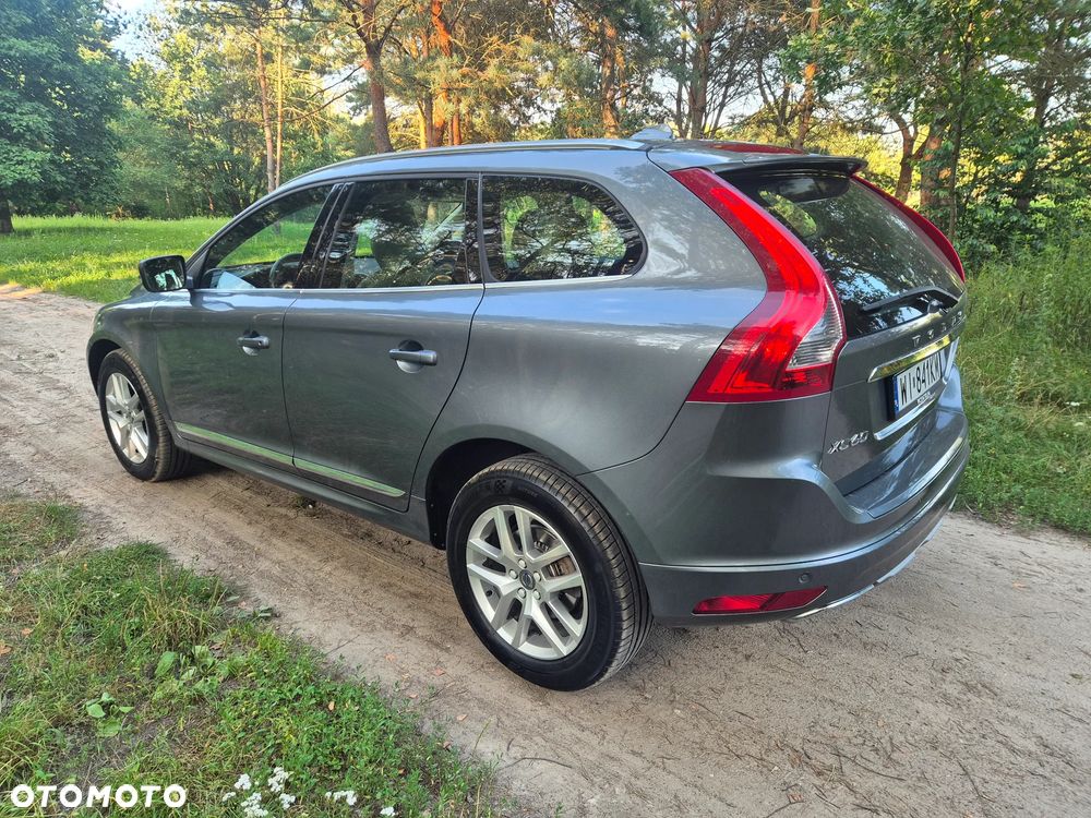 Volvo XC 60 D4 Drive-E Summum - 4