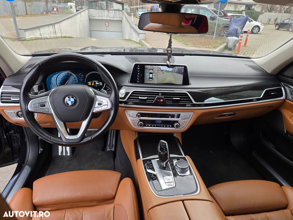 BMW Seria 7 750d xDrive - 12