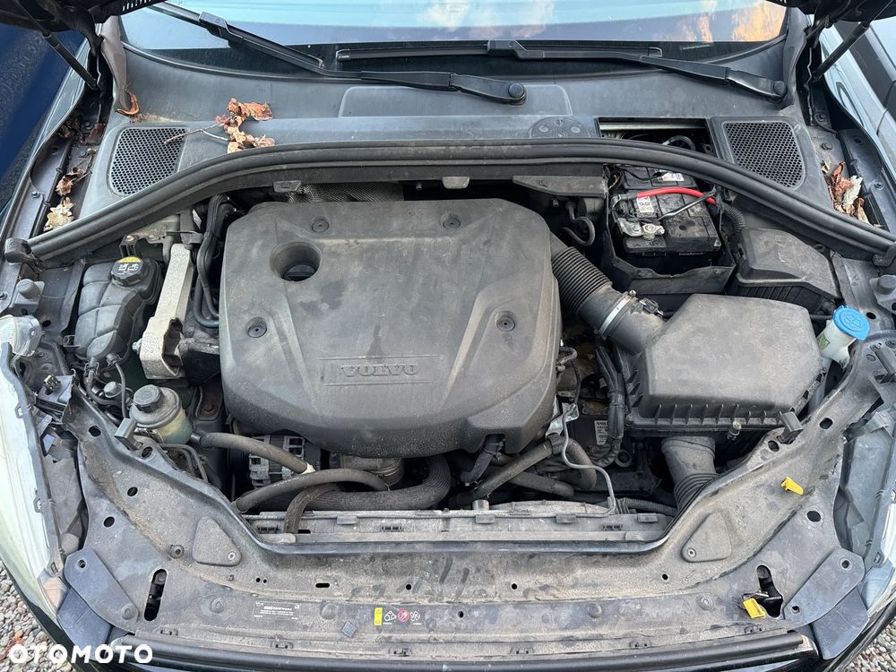 Volvo XC 60 D4 Geartronic RDesign - 33