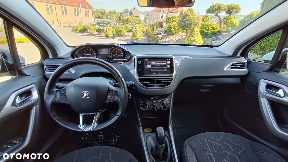 Peugeot 2008 1.6 VTi Active - 13