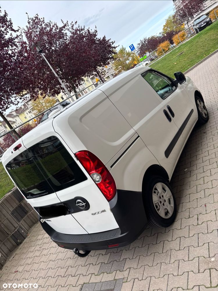 Opel Combo - 8