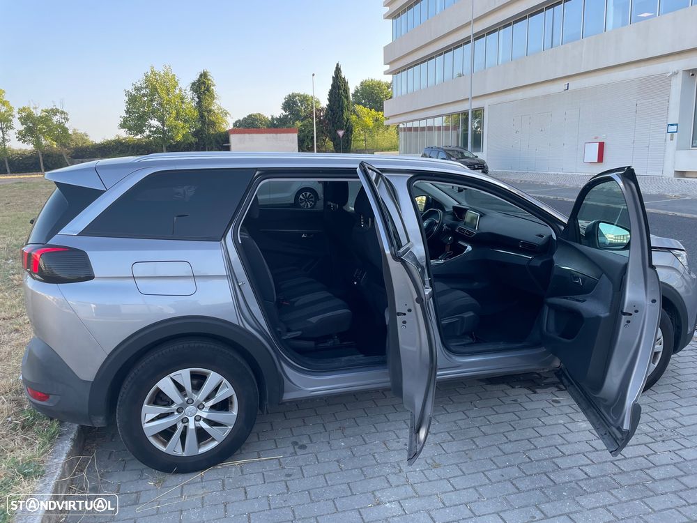 Peugeot 5008 1.5 BlueHDi Allure EAT8 - 5