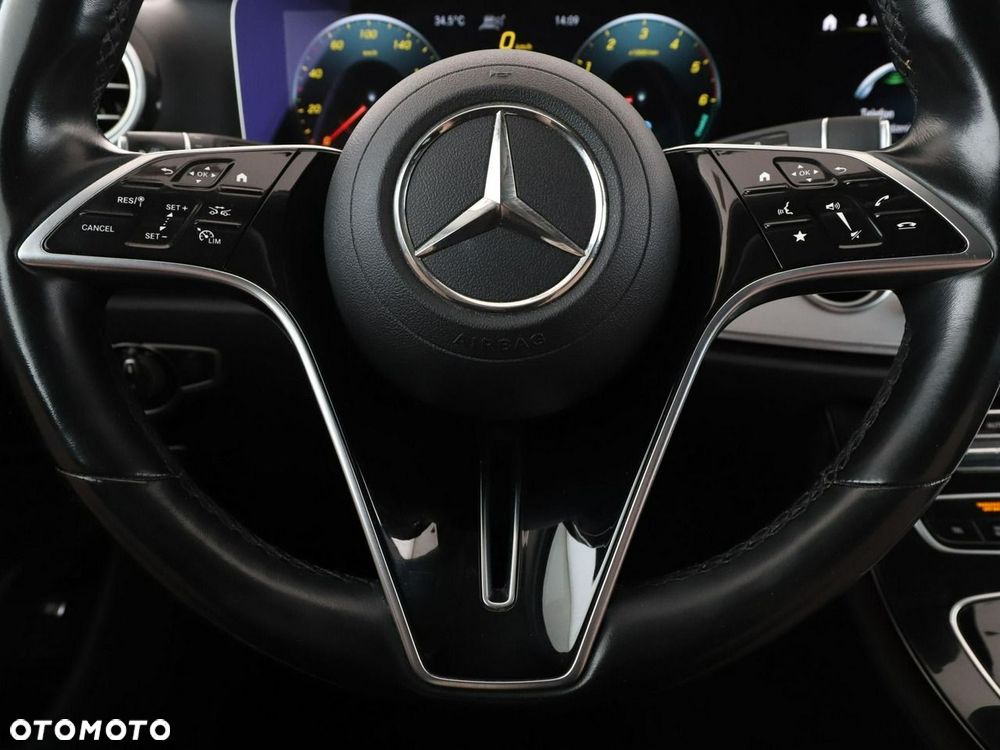 Mercedes-Benz Klasa E 300 de Avantgarde - 22
