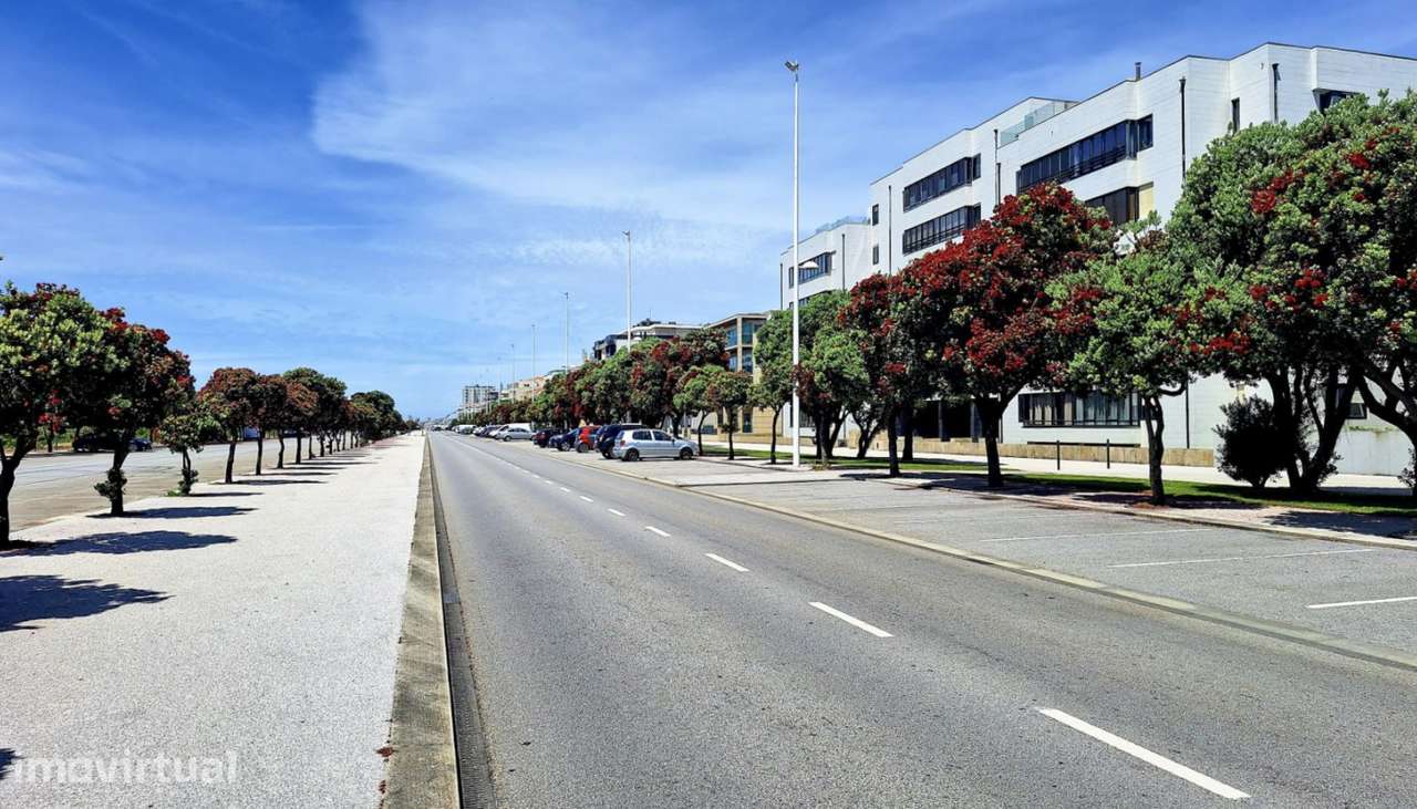 Venda de Apartamento T4 na 1ª linha de mar, Vila do Conde - Grande imagem: 2/5