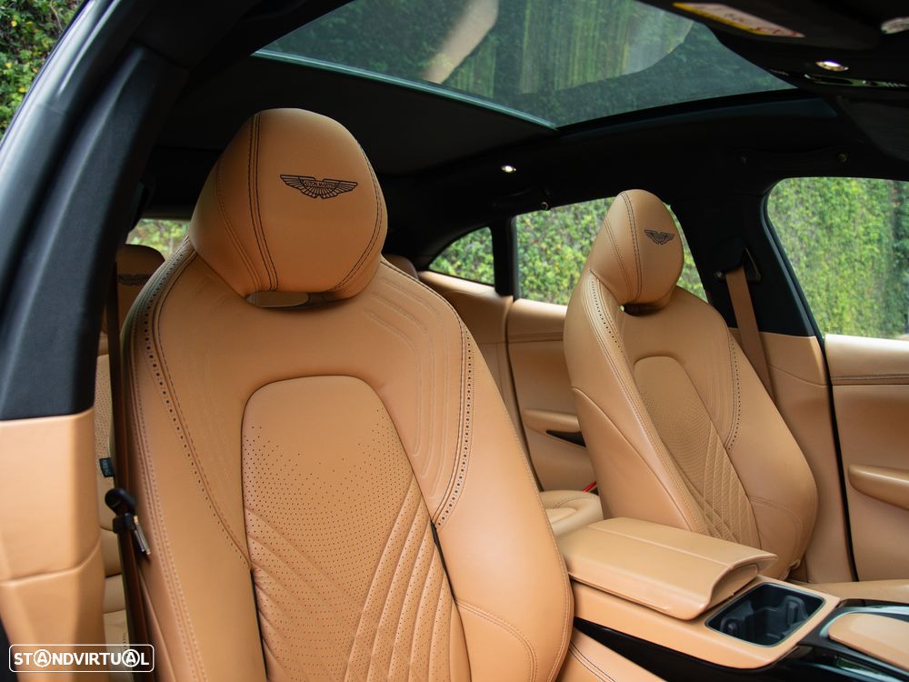 Aston Martin DBX Standard - 19