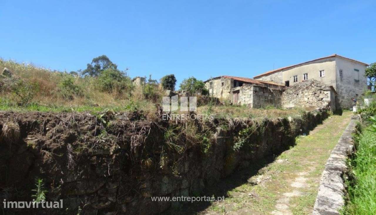 Venda de Moradia V3 para restauro, Gondifelos, Vila Nova de Famalicão - Grande imagem: 5/6