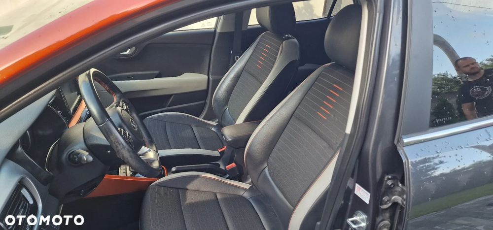 Kia Stonic 1.0 T-GDI 120 DCT OPF Edition 7 - 13