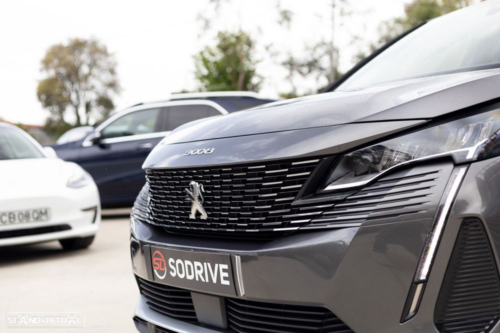 Peugeot 3008 1.6 Hybrid Allure e-EAT8 - 18