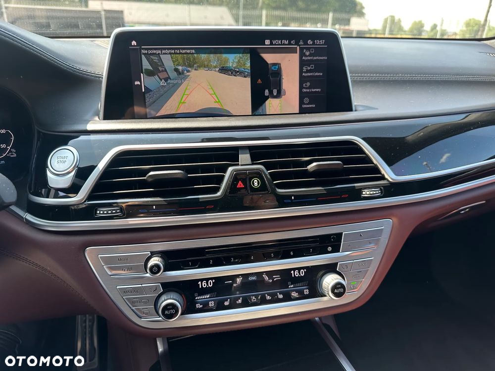 BMW Seria 7 - 19