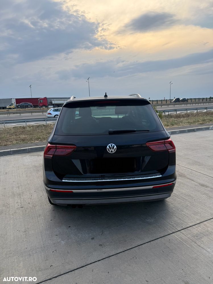 Volkswagen Tiguan 2.0 TDI DSG 4Mot Highline - 4