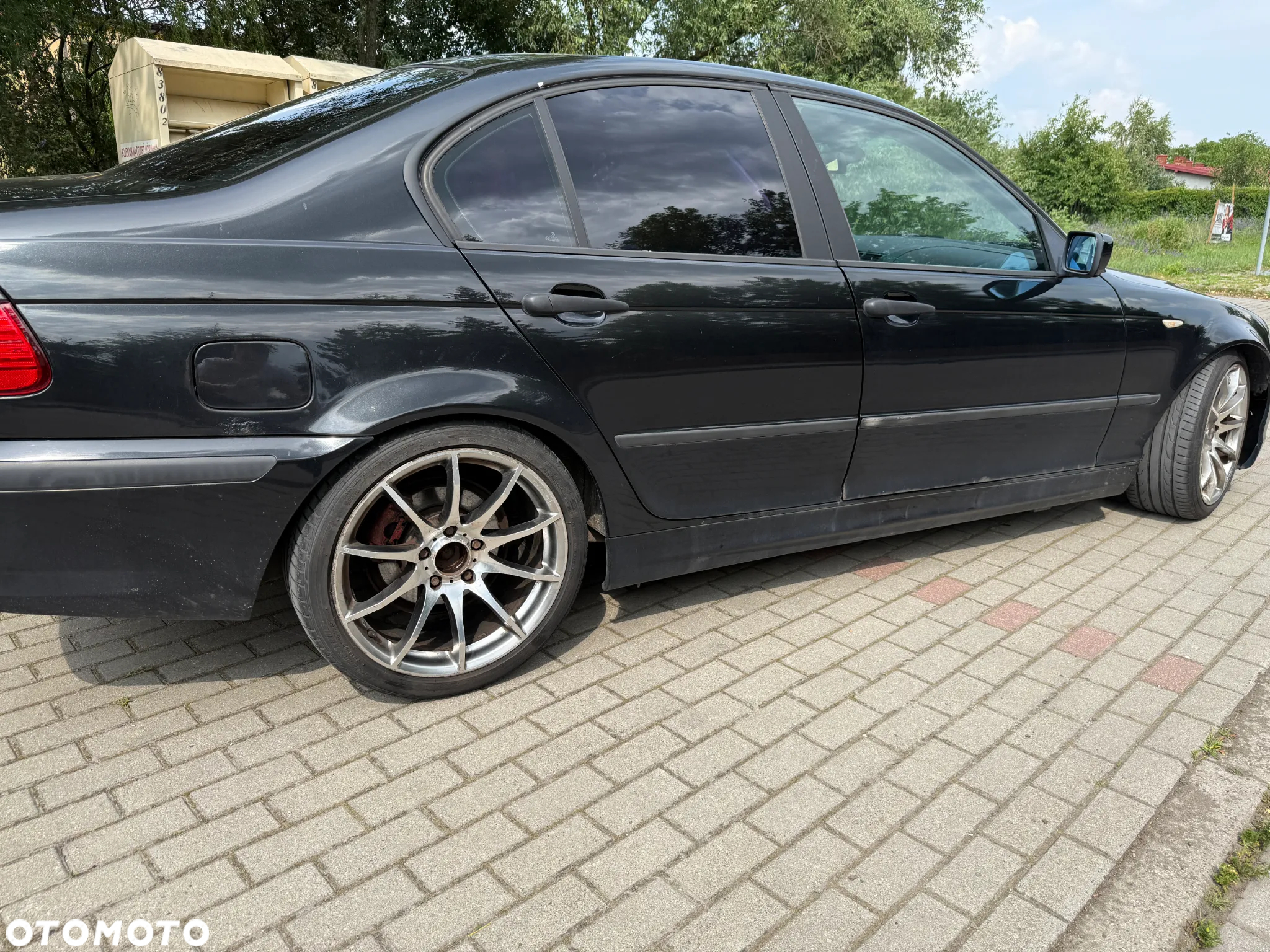 BMW Seria 3 318i - 5