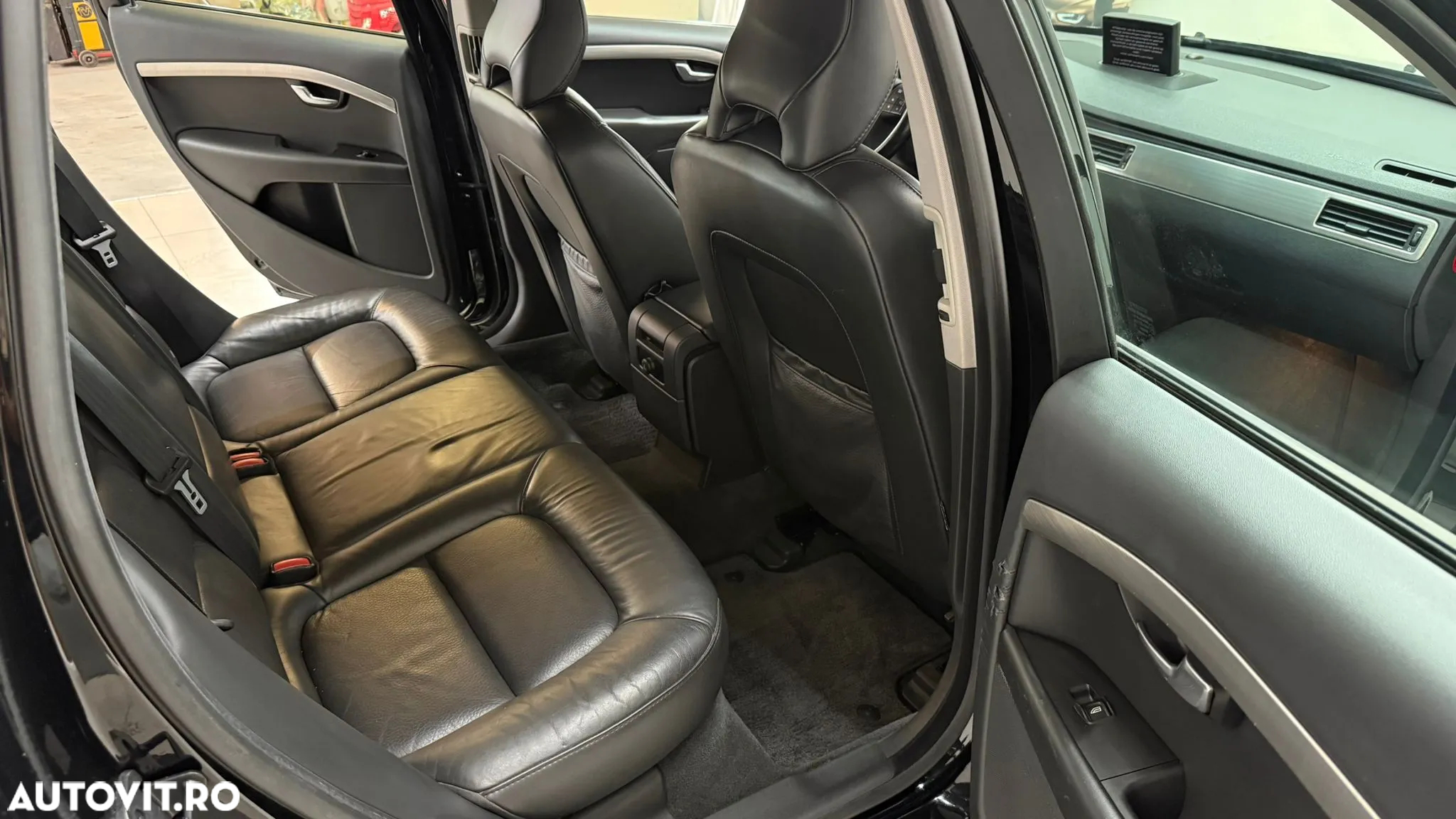 Volvo V70 2.0D - 8