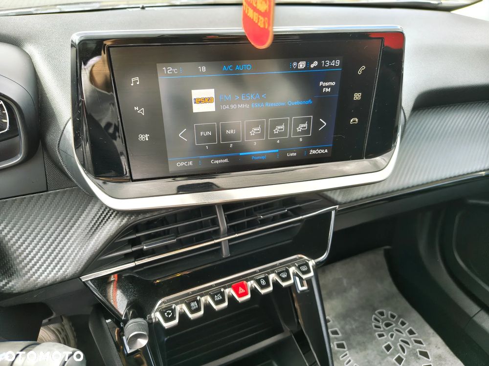 Peugeot 2008 1.5 BlueHDi Allure Pack S&S EAT8 - 26