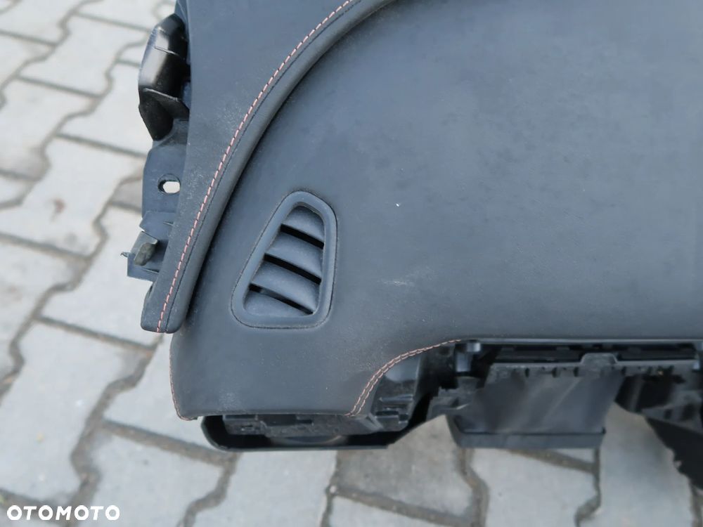 deska rozdzielcza kokpit Mercedes w206 C klasa - 15