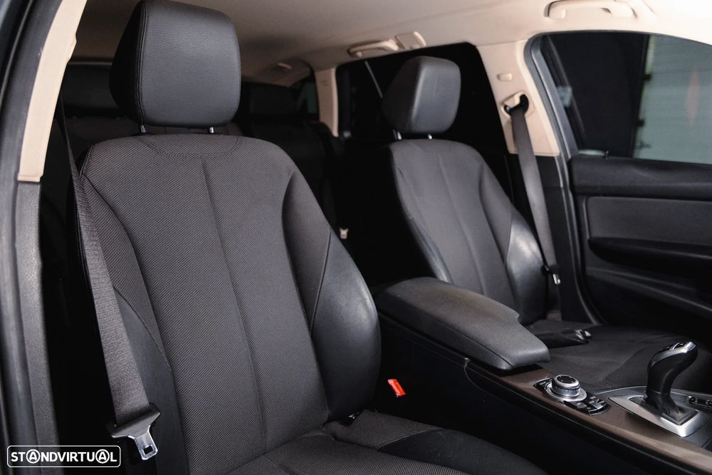 BMW 320 d Aut. Modern Line - 8