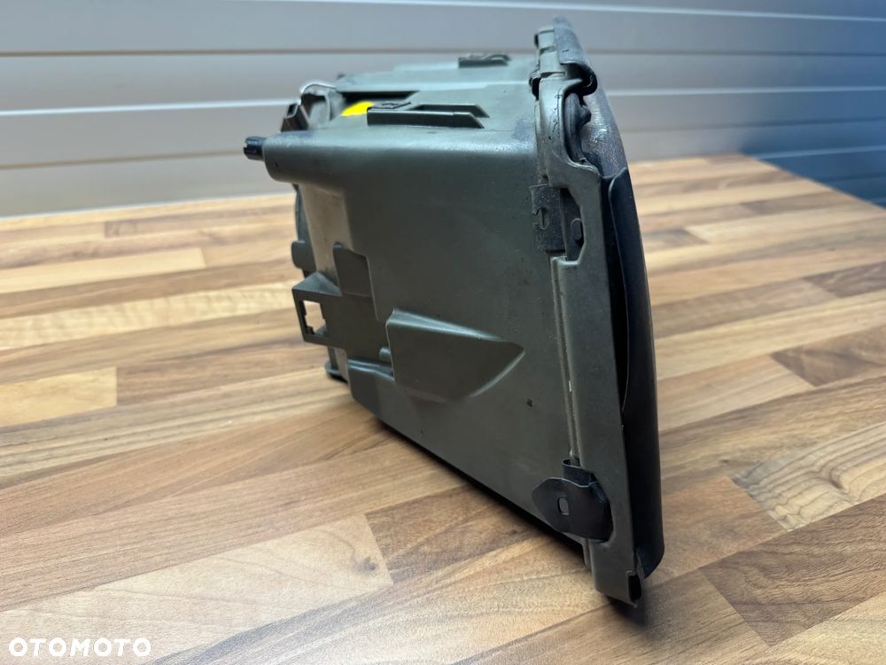 REFLEKOR LAMPY KOMPLET MERCEDES SEC W126 1305235062 1305235061 - 21