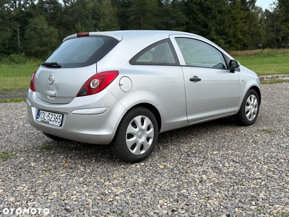 Opel Corsa - 4