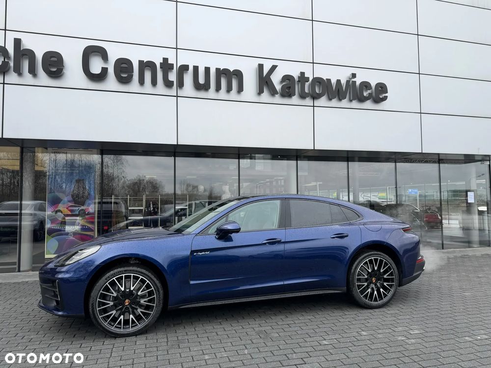 Porsche Panamera - 6