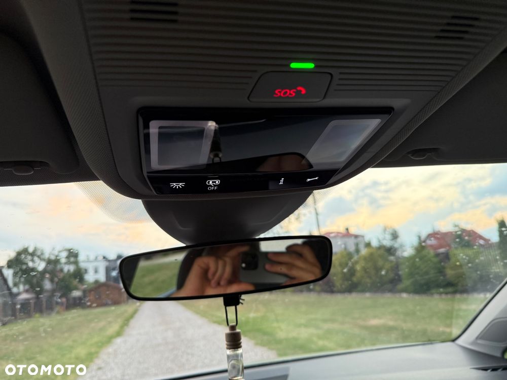 Volkswagen Golf VIII 2.0 TDI United - 16