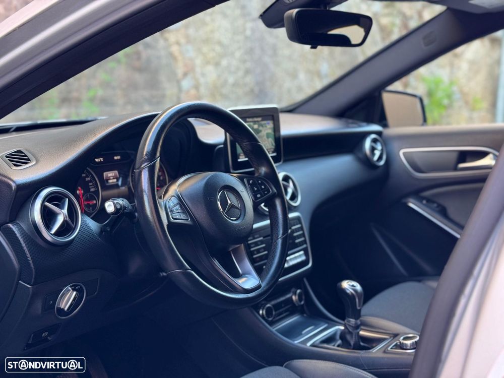 Mercedes-Benz A 180 d Urban - 7