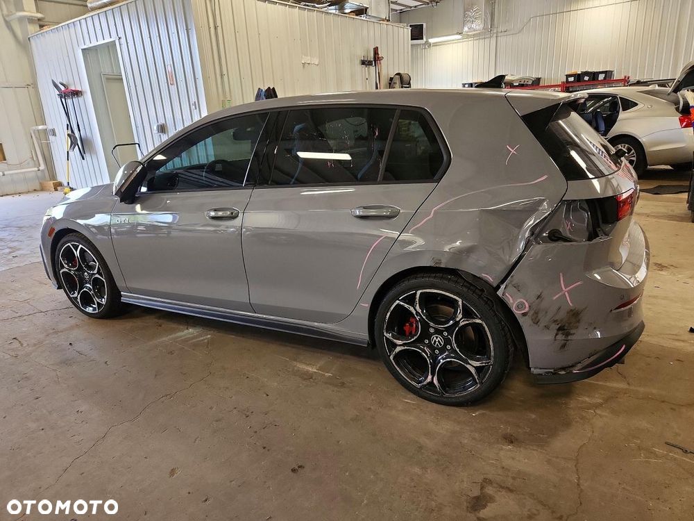 Volkswagen Golf 2.0 TSI BMT GTI Performance DSG - 2