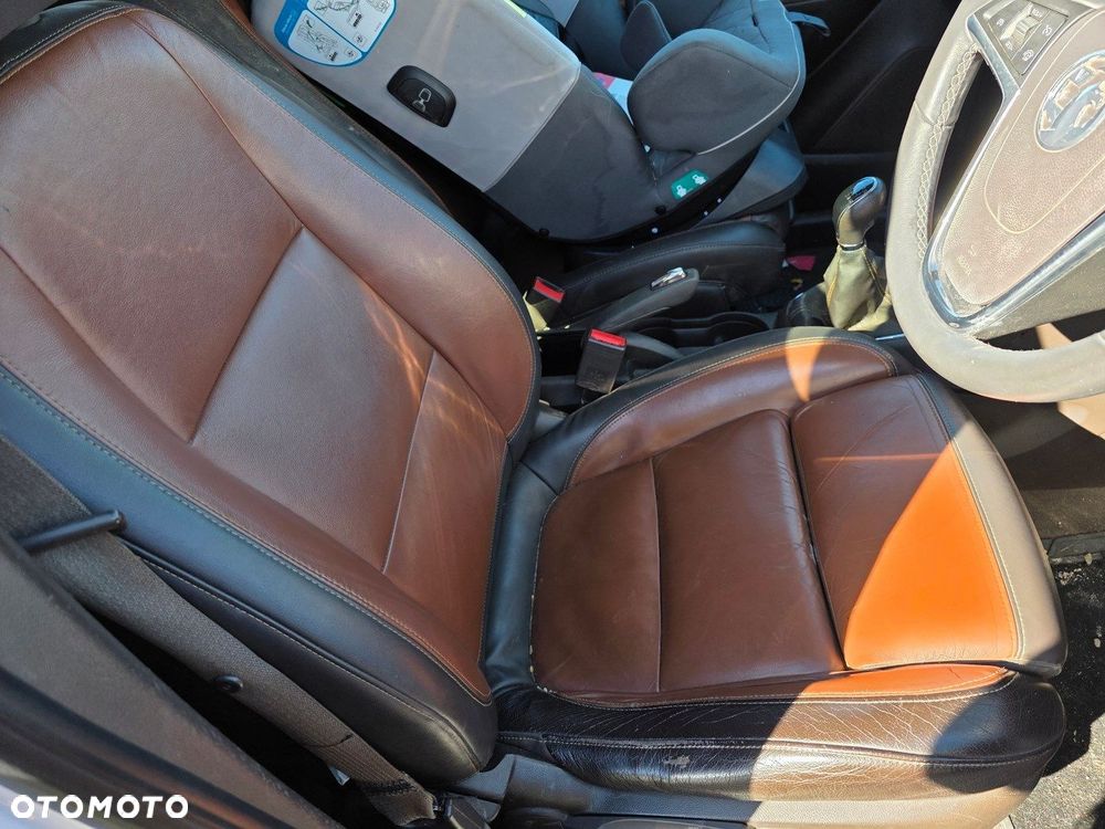 OPEL MOKKA MATA GRZEWCZA FOTELA LEWA PRAWA OPARCIE - 1